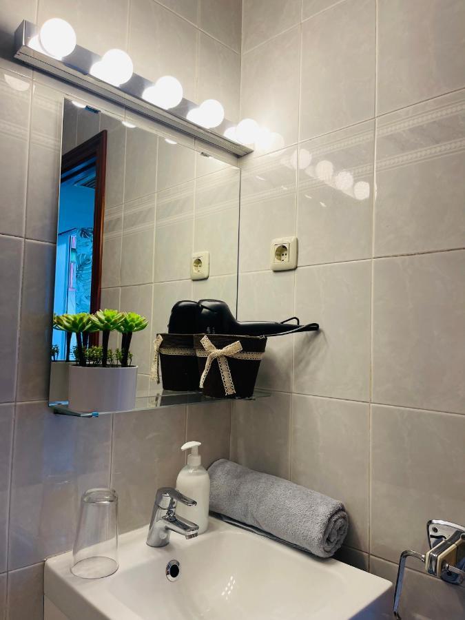 Centro Madrid Hortaleza Apartment Bagian luar foto