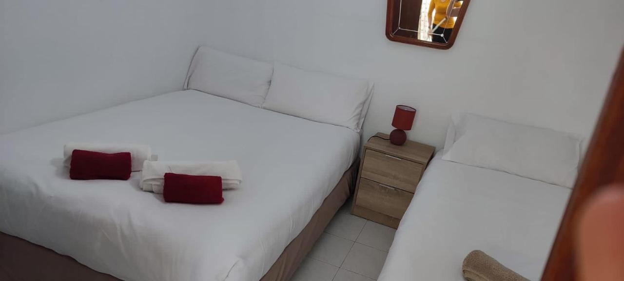 Centro Madrid Hortaleza Apartment Bagian luar foto
